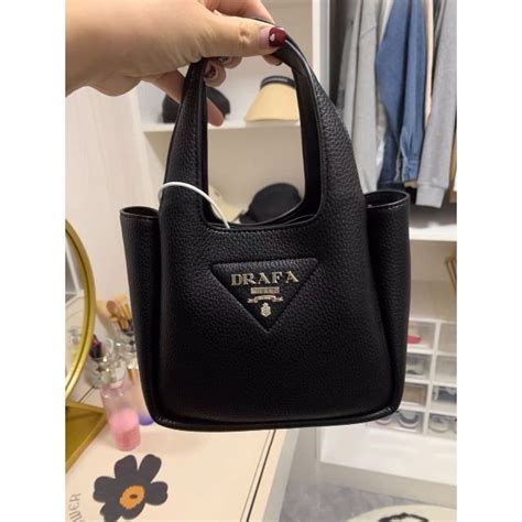 prada 手袋mini 零錢包|prada手提包香港.